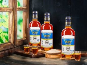 Rượu Táo mèo